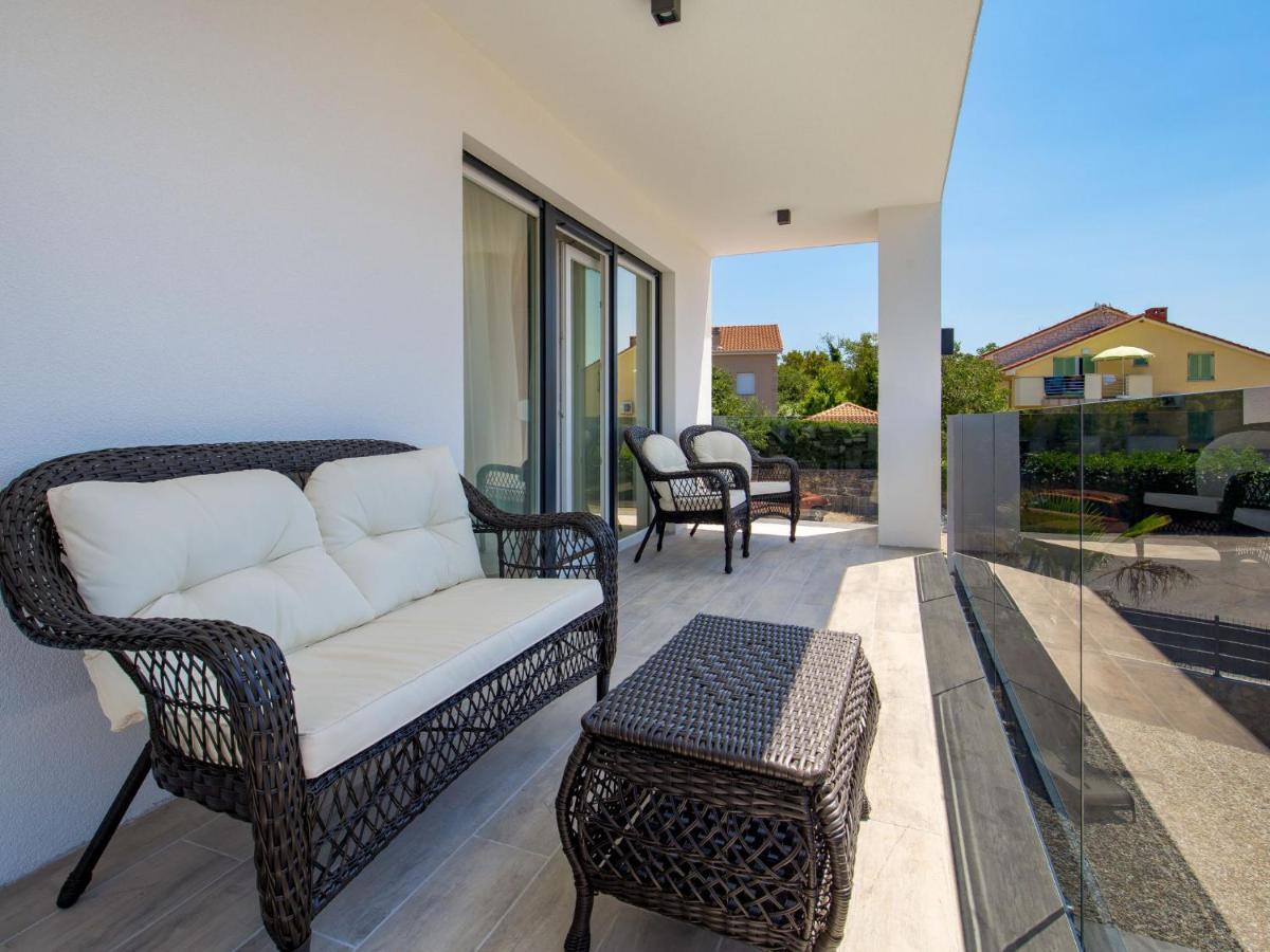 Holiday Home Villa Palma - Krk148 By Interhome Pinezići Εξωτερικό φωτογραφία