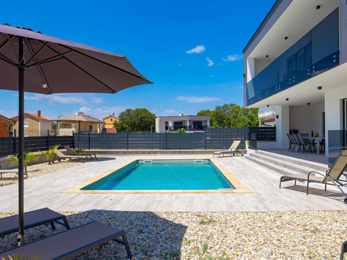 Holiday Home Villa Palma - Krk148 By Interhome Pinezići Εξωτερικό φωτογραφία