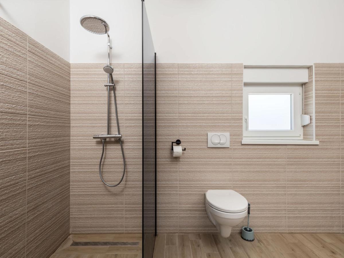 Holiday Home Villa Palma - Krk148 By Interhome Pinezići Εξωτερικό φωτογραφία